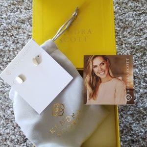 Kendra Scott Jewelry - Kendra Scott earrings Kendra Scott Jewelry - Kendra Scott earrings
